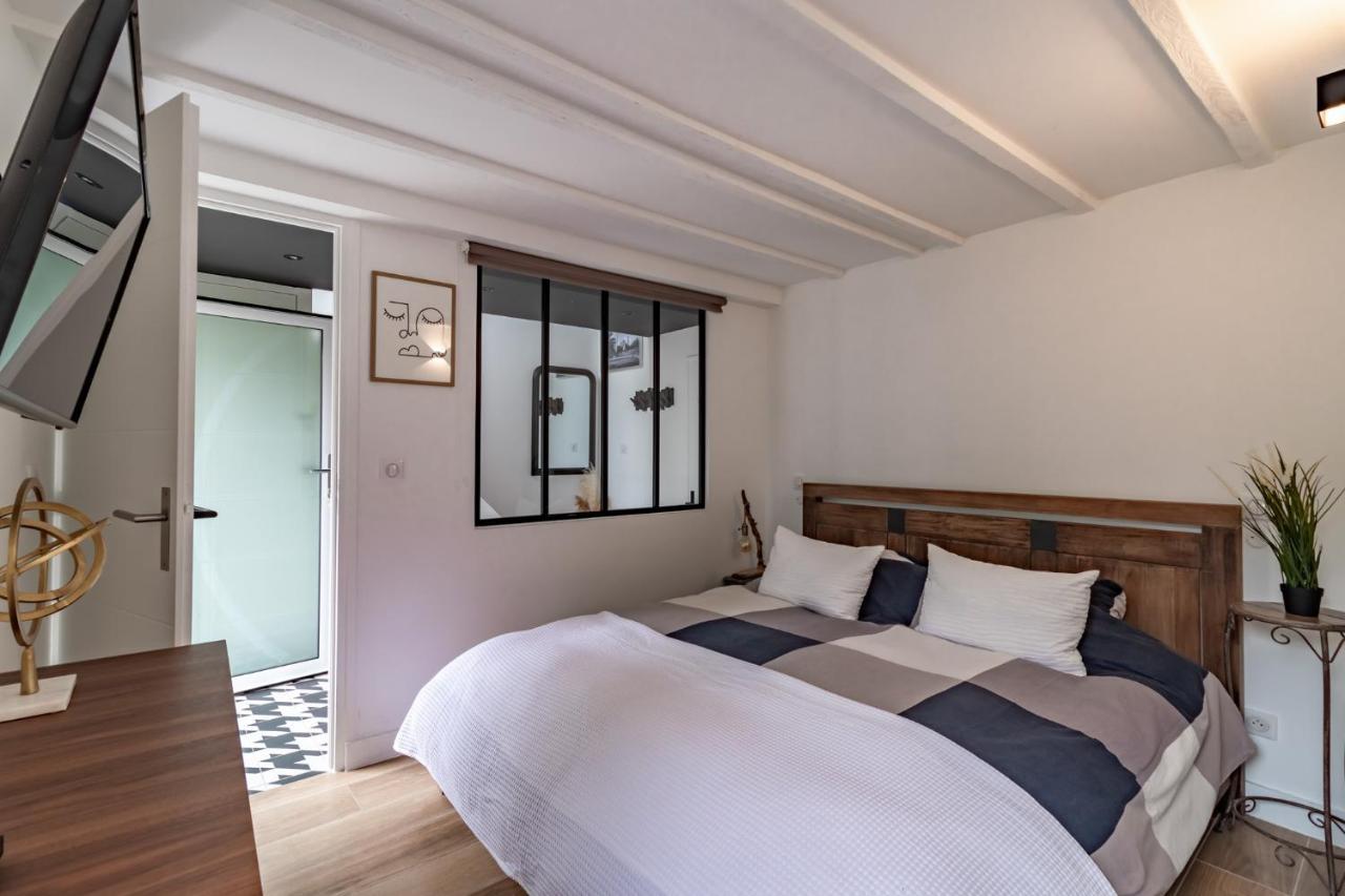 Le Lodge Des Villettes Jouy-le-Moutier Esterno foto